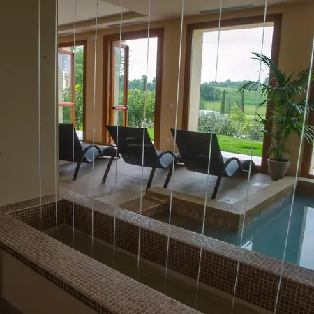 Relais Corte Cavalli Ξενοδοχείο 4*