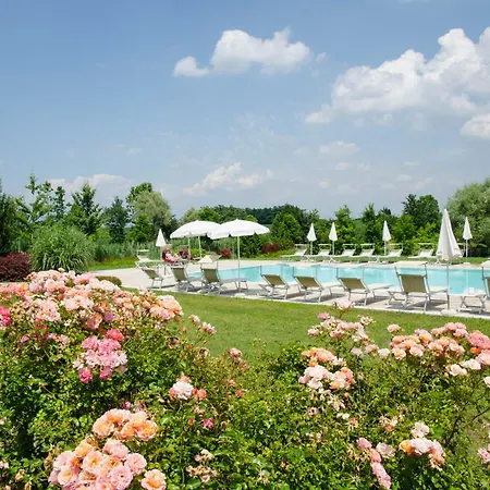 Ξενοδοχείο Relais Corte Cavalli 4*