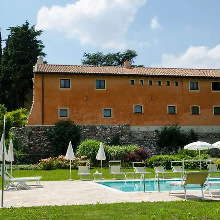 Ξενοδοχείο Relais Corte Cavalli 4*