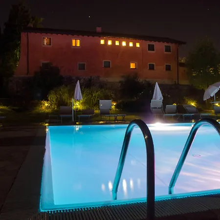 Ξενοδοχείο Relais Corte Cavalli 4*