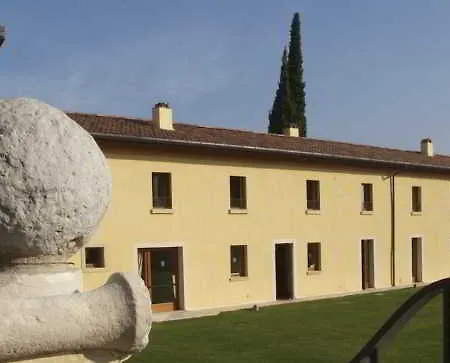 Ξενοδοχείο Relais Corte Cavalli 4*