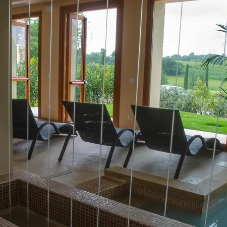 Hotel Relais Corte Cavalli 4*