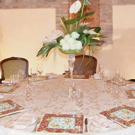 Relais Corte Cavalli 호텔 4*